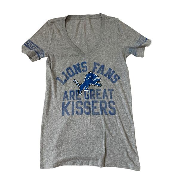 Vintage victoria secret PINK detroit lions Fans are great kissers tshirt Y2K - Picture 1 of 7